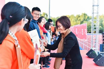 4fe840c369fa2cf869570f51329c235